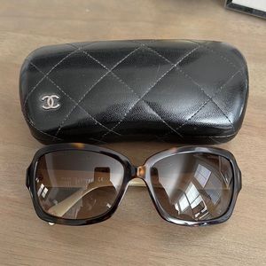 Chanel Sunglasses - Tortoise